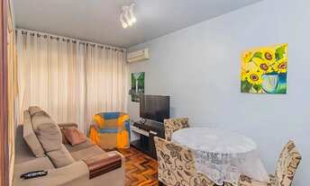 Imagem 2: Vende-se apartamento com 3 quartos com closet - Petrópolis