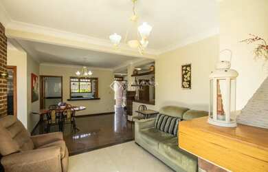 Imagem 2: Casa com Pátio e Potencial Comercial em Canoas - Nossa Senhora das Graças