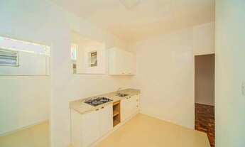 Imagem 3: 2 quartos reformado na Sampaio para venda