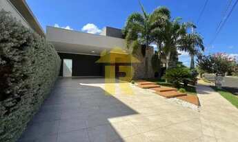 Imagem 2: Imóvel no Residencial Gaivota II: Casa em Condomínio com 3 suítes, 3 salas, 5 banheiros e