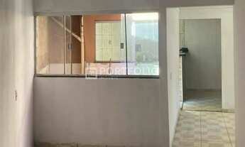 Imagem 6: Casa com 2 quartos à venda, 120m² por R$ 260.000,00- Localizada no setor Morada dos Pássar