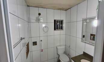 Imagem 3: Vê do casa 2 quartos mais uma meia água 1 quarto