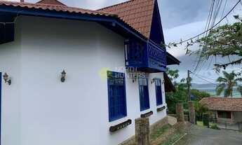 Imagem 6: Casa com 2 dormitórios sendo 1 suite, para locação de temporada, 250 m² por R$ 2.500/dia