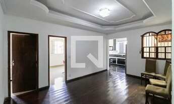 Imagem 6: Casa à Venda - Castelo, 3 Quartos, 420 m2