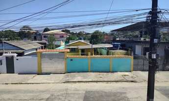 Imagem 2: Casa ampla no Centro de Piabetá terreno grande e localização privilegiada!