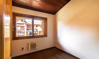 Imagem 7: Sobrado para venda tem 285 metros quadrados com 3 quartos em Menino Deus - Porto Alegre