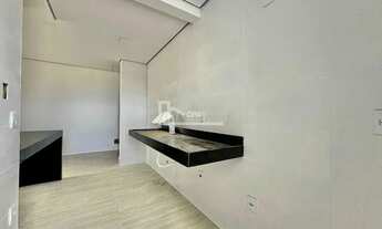 Imagem 7: Cobertura à Venda no bairro Itapoã, 4 Quartos sendo 2 Suítes, 2 Vagas e Elevador até o Seg