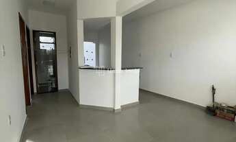 Imagem: Casa Linear de 2 Quartos e Quintal no Jardim