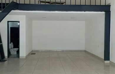 Imagem: Alugo loja na rua doutor lessa em Realengo