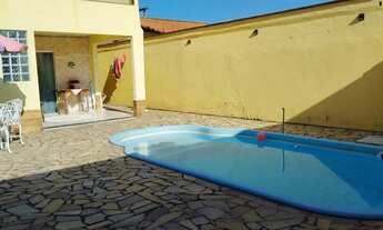 Imagem 3: Imóvel para venda tem 173 metros quadrados com 3 quartos em Jardim do Sol - Resende - RJ