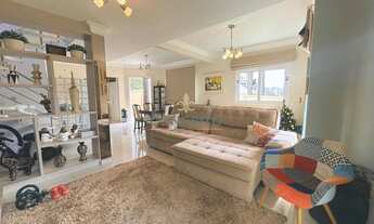 Imagem 2: Casa Ampla e Semimobiliada em Área de EXCELENTE VALORIZAÇÃO!