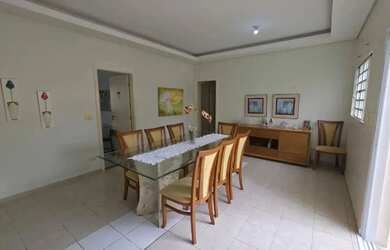 Imagem 6: Imóvel para venda com 377 metros quadrados com 3 quartos