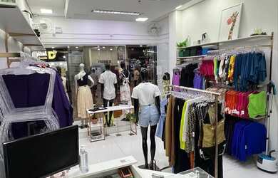 Imagem 2: VENDO LOJA DE MODA FEMININA COMPLETA - PORTEIRA FECHADA