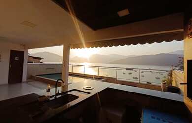 Imagem: Alugo casa no centro de Mangaratiba por