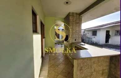 Imagem: 2 casas mesmo terreno, precisando reforma