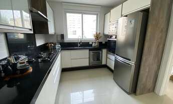 Imagem 4: Apartamento mobiliado com 3 dormitórios sendo 1 suíte e 4 vagas de garagem em Balneário Ca