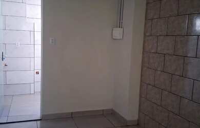 Imagem 3: Alugo kitnet Quarto com aluguel por R$750 /mês