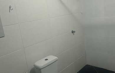 Imagem 6: Alugo casa com sala, cozinha, quarto, 2 banheiro, corredor, lavanderia área de serviço