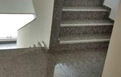 Imagem 4: Alugo Apartamento 2 quartos com Garagem e varanda no Araça