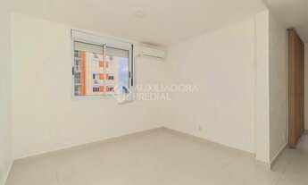 Imagem 3: PORTO ALEGRE - Apartamento Padrão - Cristal