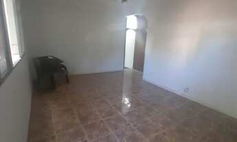 Imagem 3: ALUGA-SE CASA DE 3 DORMITÓRIOS 1 SÚITE / BAIRRO APARECIDA - SANTOS