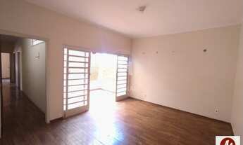 Imagem 3: Casa (térrea na rua) 4 dormitórios/suite, cozinha planejada