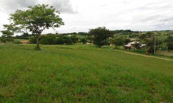 Imagem: Lote para venda possui 1.360 m2 - Porangaba