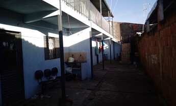 Imagem: Vende-se lote com kitnets