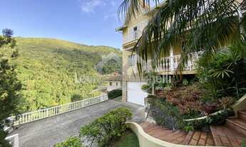 Imagem 7: Casa para venda em condomínio fechado, em local privilegiado em Petrópolis/RJ