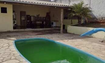 Imagem 5: Sítio escriturado com piscina (ideal para quem busca privacidade) - Mateus Leme/MG