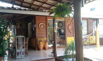 Imagem 3: Casa em condomínio localizado para venda com 3 quartos