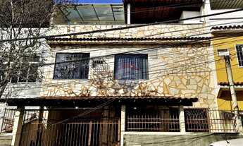 Imagem: Casa com 3 dormitórios à venda, 242 m²