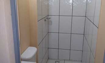 Imagem 5: 2 cômodos grandes (Kitnet) $500 com água luz e Wi-Fi incluso