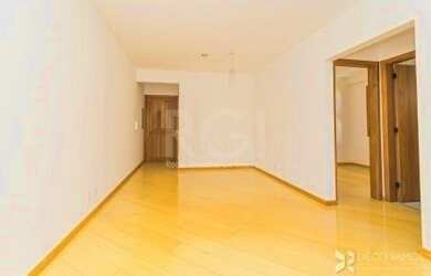 Imagem 3: Ótimo apartamento de 2 dormitórios, sacada, churrasqueira e 1 vaga de garagem no bairro Me