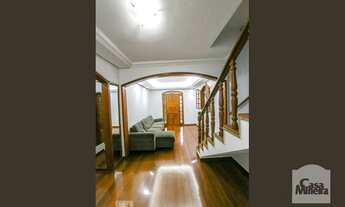 Imagem 5: Casa à Venda - Betânia, 4 Quartos, 298 m²