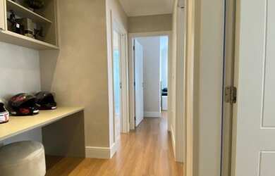 Imagem 2: Linda vista mar. Mobiliado e decorada! Há 50 metros do mar