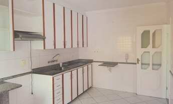 Imagem 4: Duplex Glória c/ 4qts, send 2suítes, 4brs, 2vgs, amrs, piscin, churrqr, amrs, jardim