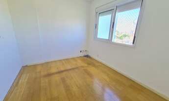 Imagem 4: Apartamento para venda tem 144 metros quadrados com 3 quartos em Petrópolis - Porto Alegre