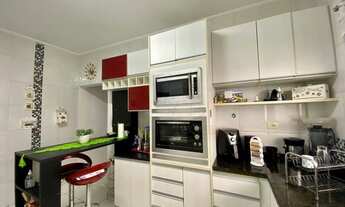 Imagem 2: Casa Sobreposta alta com 3 suítes e amplo espaço gourmet com quintal, 159 m² por R$ 1.390