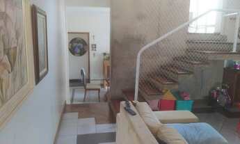 Imagem 7: Sobrado para venda tem 300 m2 com 5 suítes