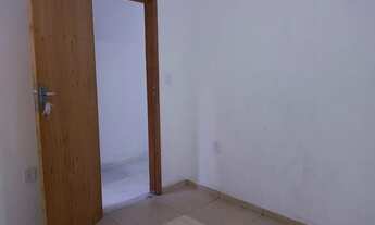 Imagem 3: Casa para venda possui 85 metros quadrados com 2 quartos em Jardim Tropical