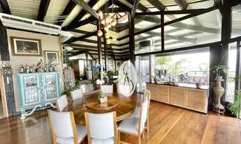 Imagem 5: Charmosa residência com projeto de Zanine Caldas em condomínio exclusivo!