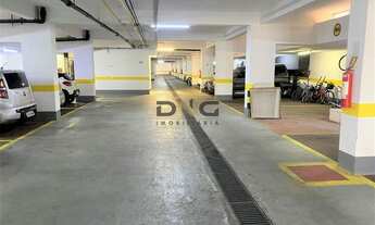 Imagem 3: EXCELENTE APARTAMENTO PARA REFORMA, 03 QUARTOS, 01 SUÍTE, VAZADO, VAGA DE GARAGEM, SQS 102