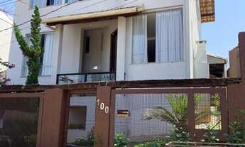 Imagem: Casa de condomínio para venda com 238 metros