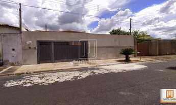 Imagem: Casa (térrea na rua) 3 dormitórios/suite