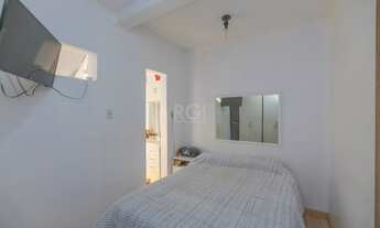 Imagem 5: Cobertura Cidade Baixa com 3 Quartos e 2 banheiros à Venda, 90 m² por R$ 410.000