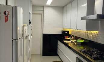 Imagem 3: Apartamento para venda tem 240 metros quadrados com 4 quartos