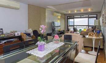 Imagem 3: Apartamento Frente Mar, com 3 dormitórios, Lazer e 4 Vagas demarcadas, à venda, 200 m² por