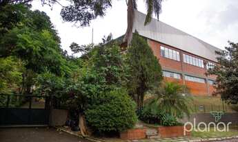 Imagem 2: Galpão, 2000 m² - venda por R$ 3.700.000,00 ou aluguel por R$ 20.000,00/mês - Itaipava - P