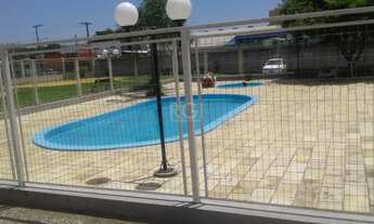 Imagem 2: Apartamento com 2 dormitórios, 1 vaga. Condomínio com piscina, portaria 24h
